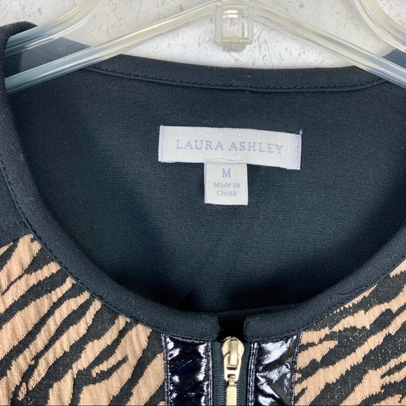 Laura Ashley zebra print zip jacket with pockets - Picture 7 of 11